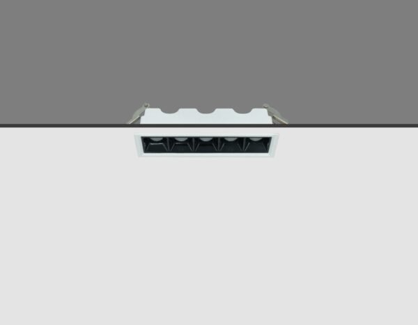 HX9586 - Image 2